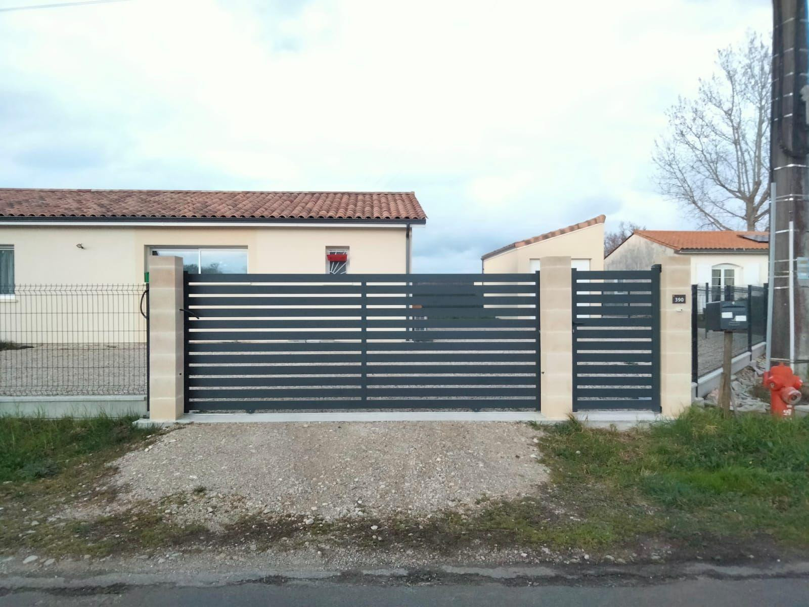 
                                                Location
                                                 Découvrez cette jolie maison neuve à la campagne