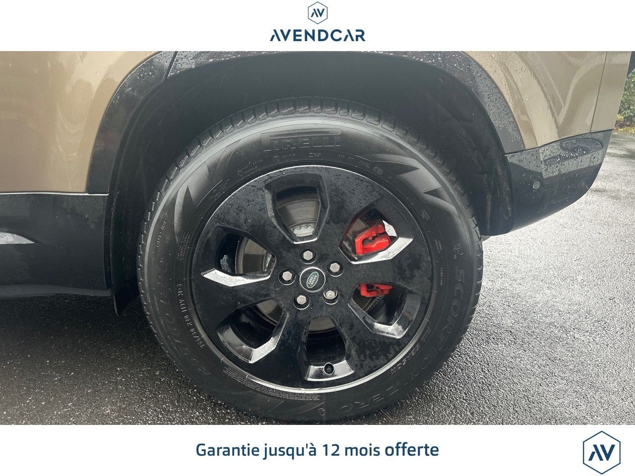 
                                                Voiture
                                                 DEFENDER 110 2.0 P400E 404H 300 PHEV HYBRID 19.2KWH X-DYNAMIC HSE 4WD BVA