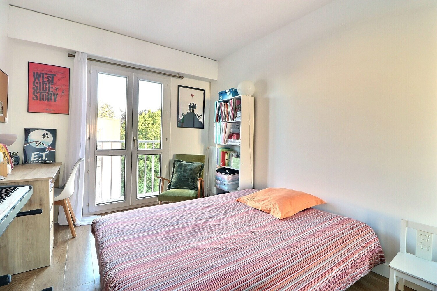 
                                                Vente
                                                 Dernier étage - 4 pièces - 80m² - Balcon