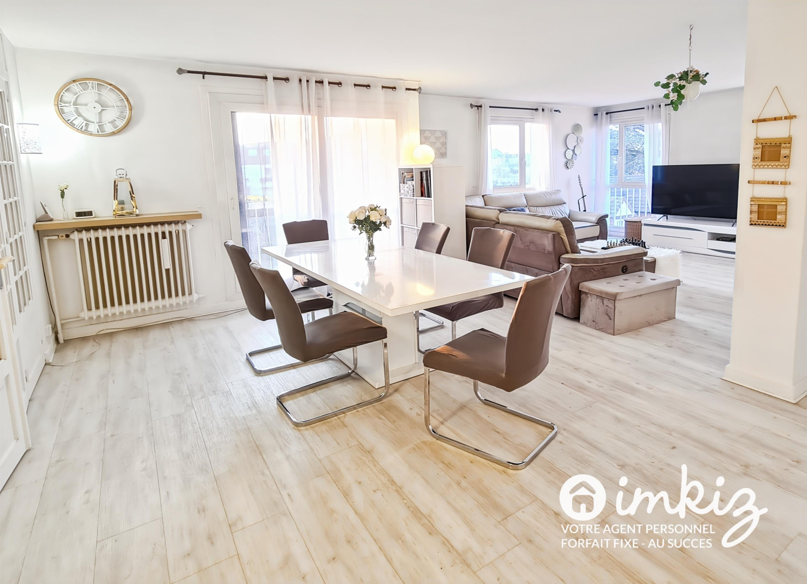 
                                                Vente
                                                 Dernier étage avec ascenseur - 126m² – 2 garages