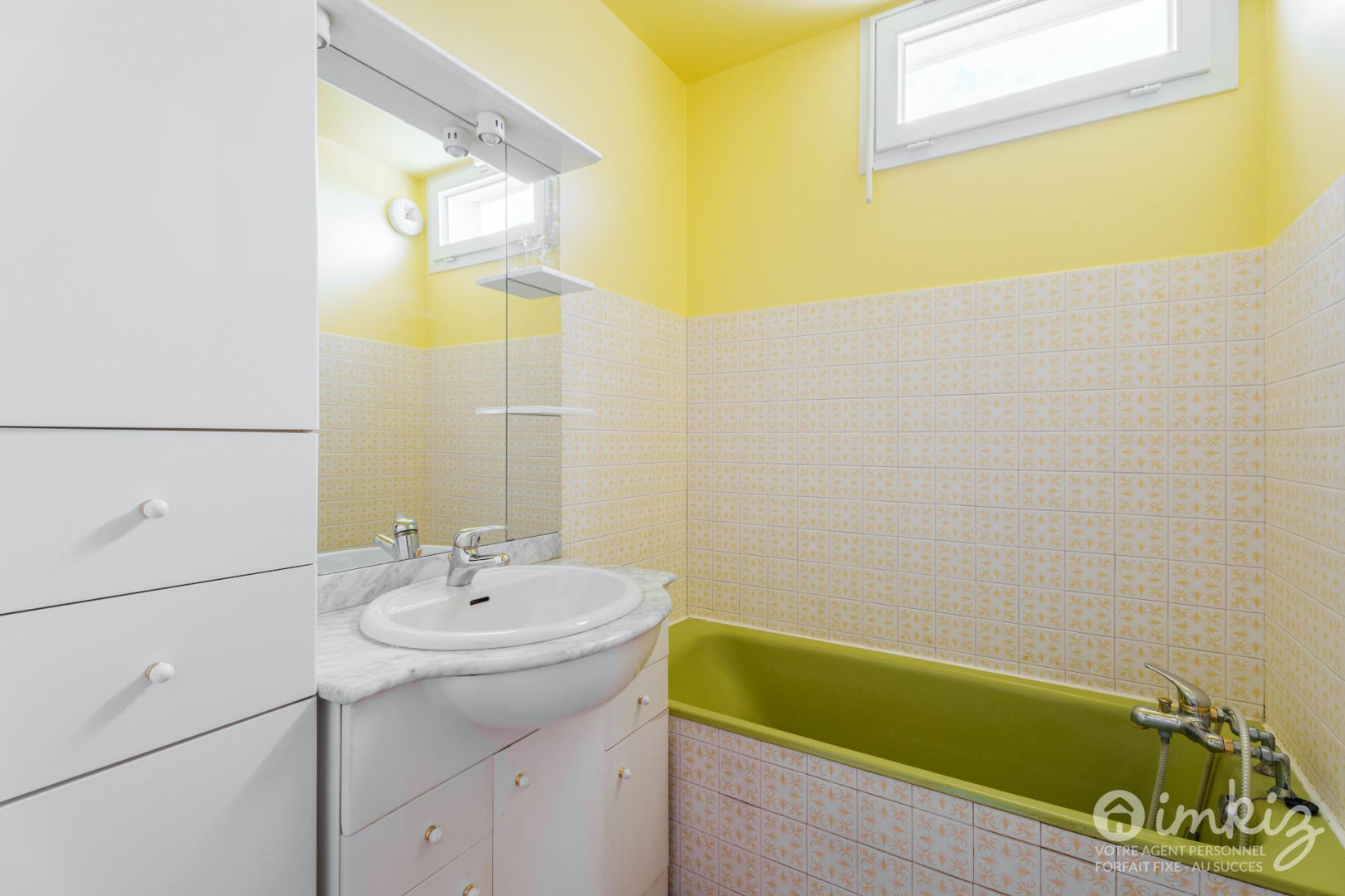 
                                                Vente
                                                 Dernier étage avec vue – Grand T3 lumineux de 81m²