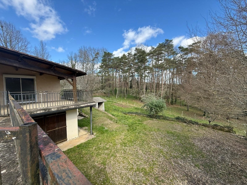 
                                                Vente
                                                 Deux maisons d'habitations