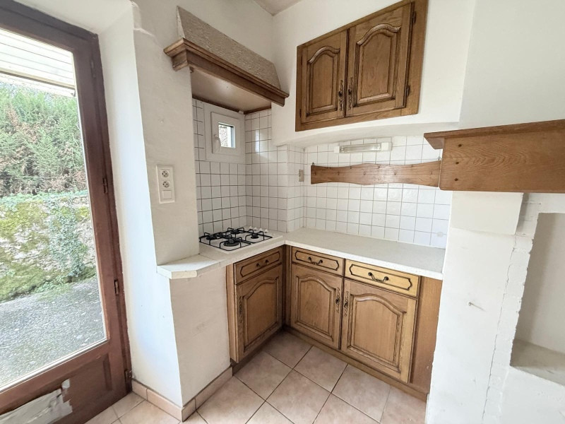 
                                                Vente
                                                 Deux maisons d'habitations