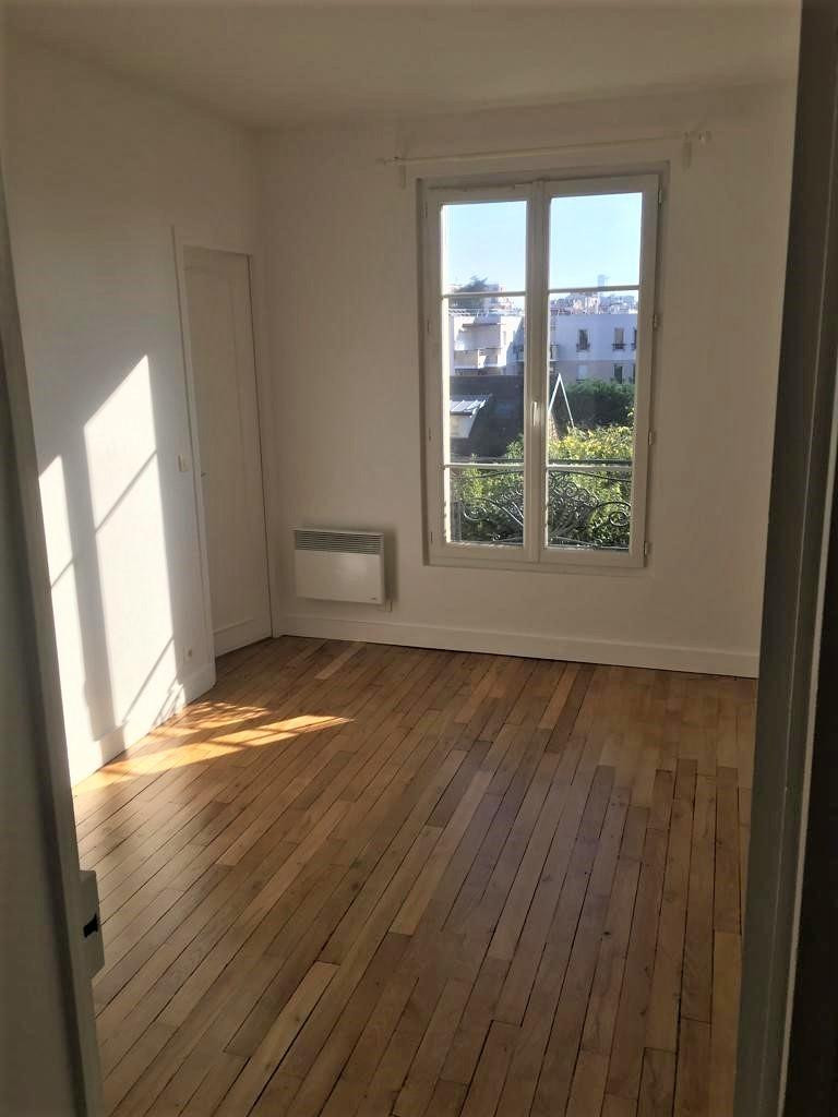 
                                                Location
                                                 Deux pièces à louer à Asnières sur Seine
