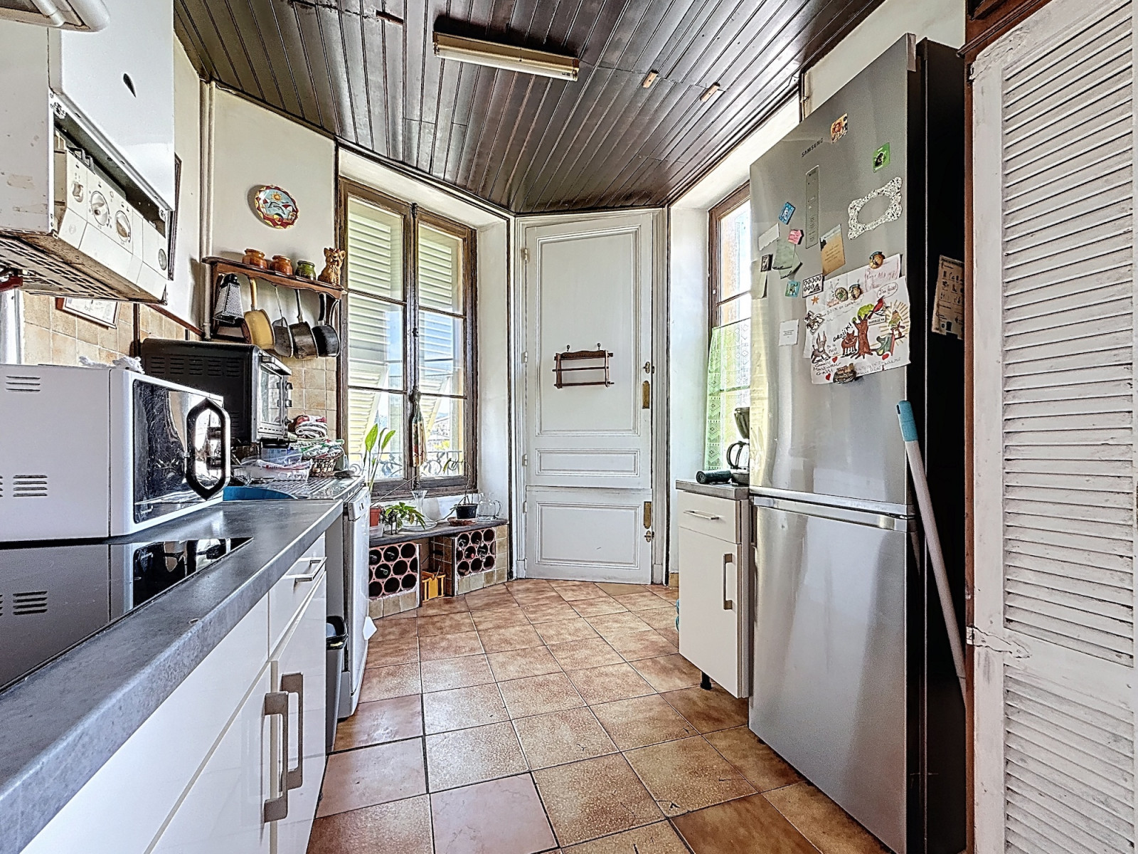 
                                                Vente
                                                 Deuxième et dernier étage d'une petite maison