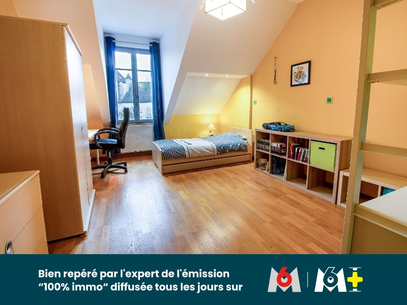 
                                                Vente
                                                 DIJON Trémouille - Appartement familial de 121.54 m² habitables et 145.75 m² au sol