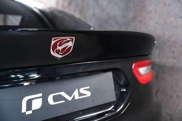 
                                                Voiture
                                                 Dodge Viper GTS V10 8.4 640