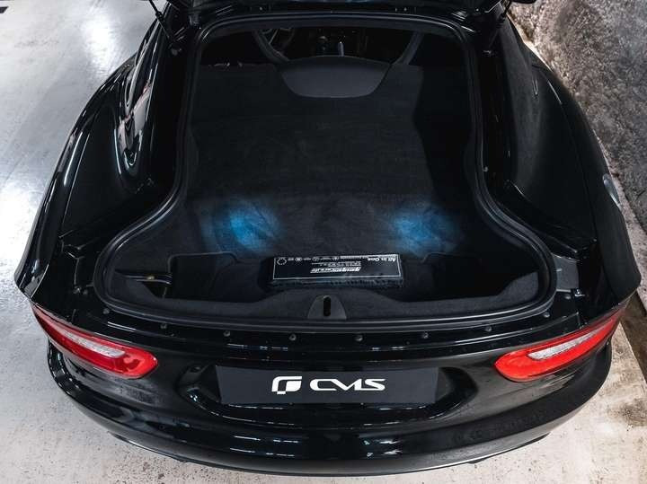 
                                                Voiture
                                                 Dodge Viper GTS V10 8.4 640