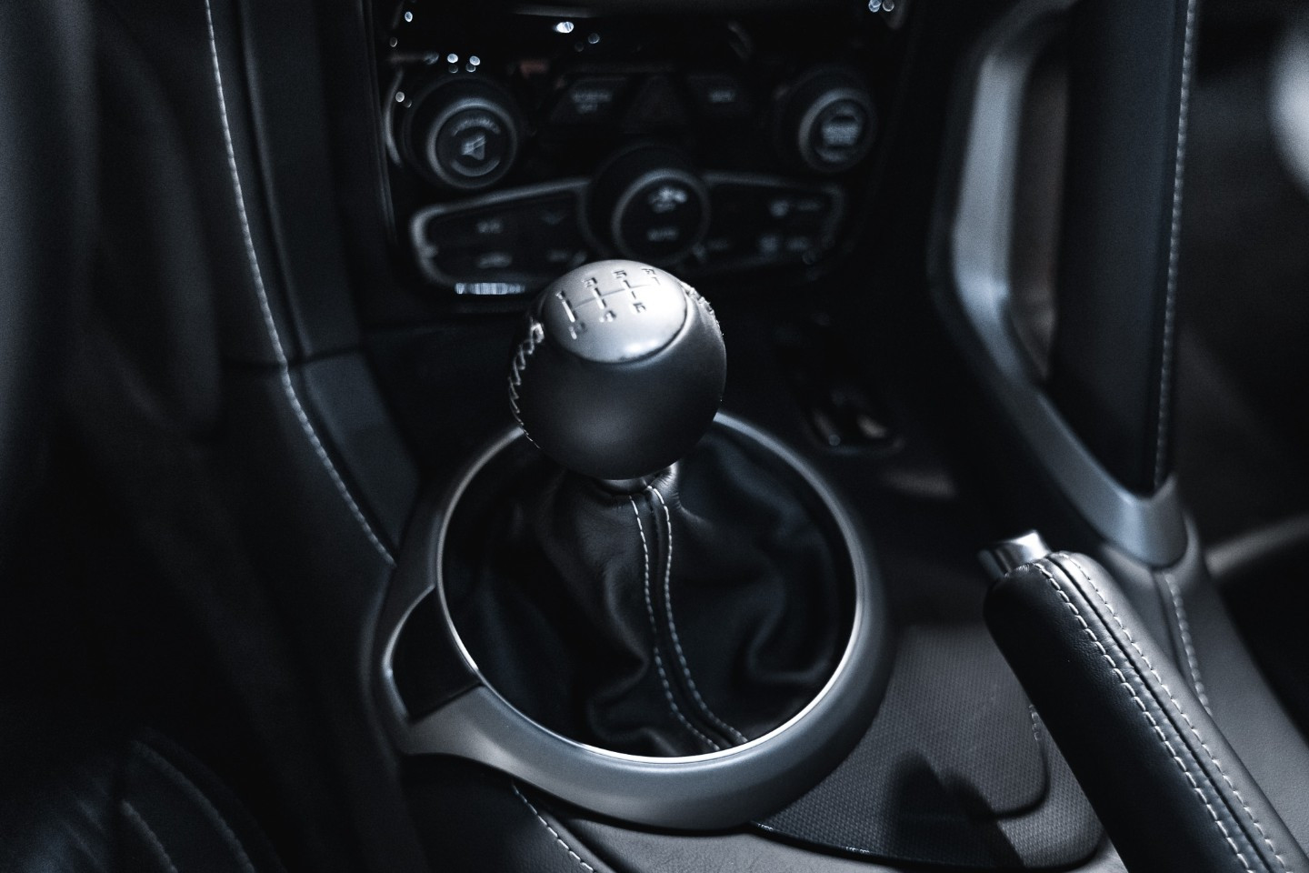 
                                                Voiture
                                                 Dodge Viper GTS V10 8.4 640