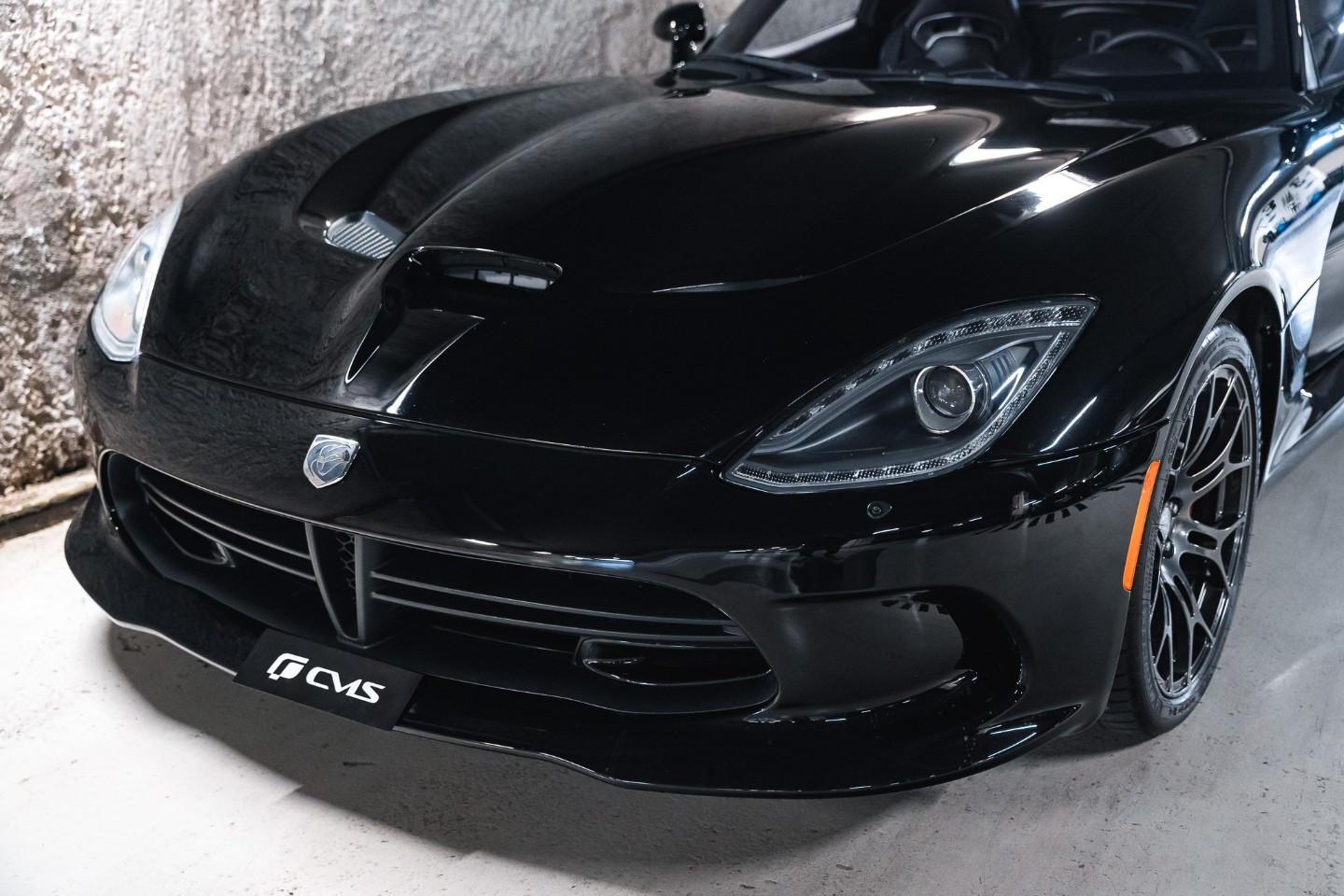 
                                                Voiture
                                                 Dodge Viper GTS V10 8.4 640
