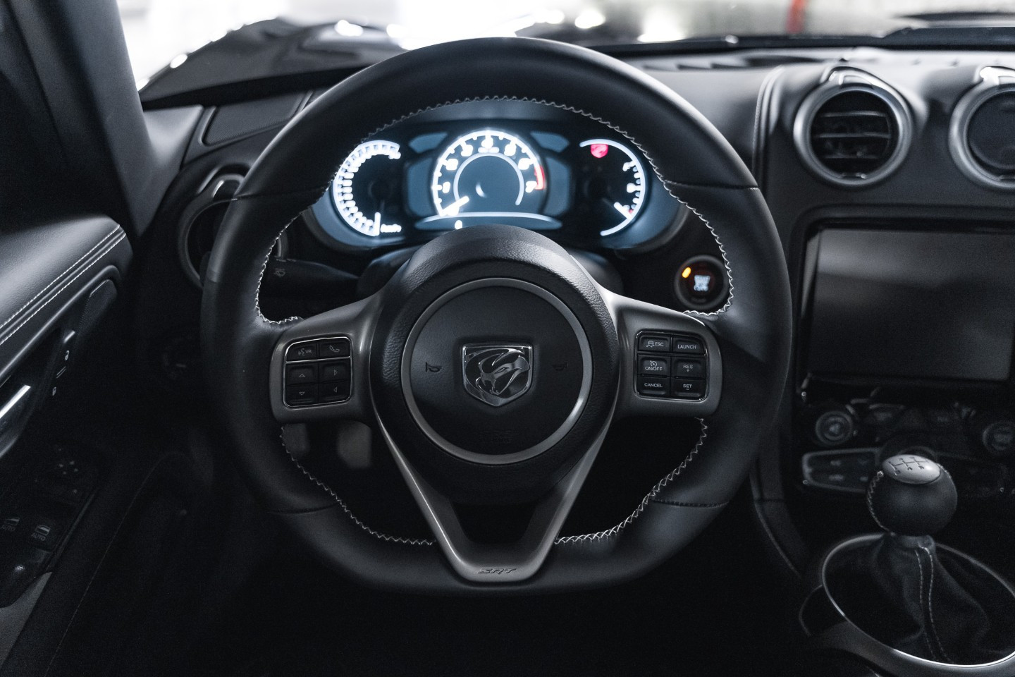 
                                                Voiture
                                                 Dodge Viper GTS V10 8.4 640