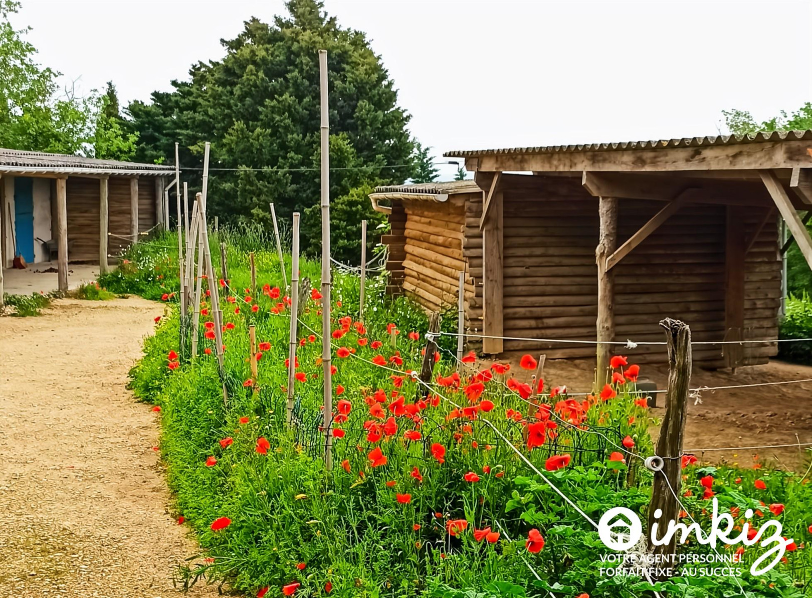
                                                Vente
                                                 DOMAINE 7HA  avec  écurie privée - Toulouse SE