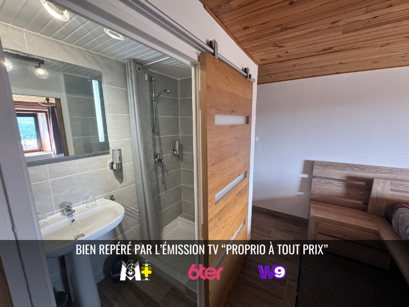 
                                                Vente
                                                 Domaine d’exception chambres d’hôtes gîte
