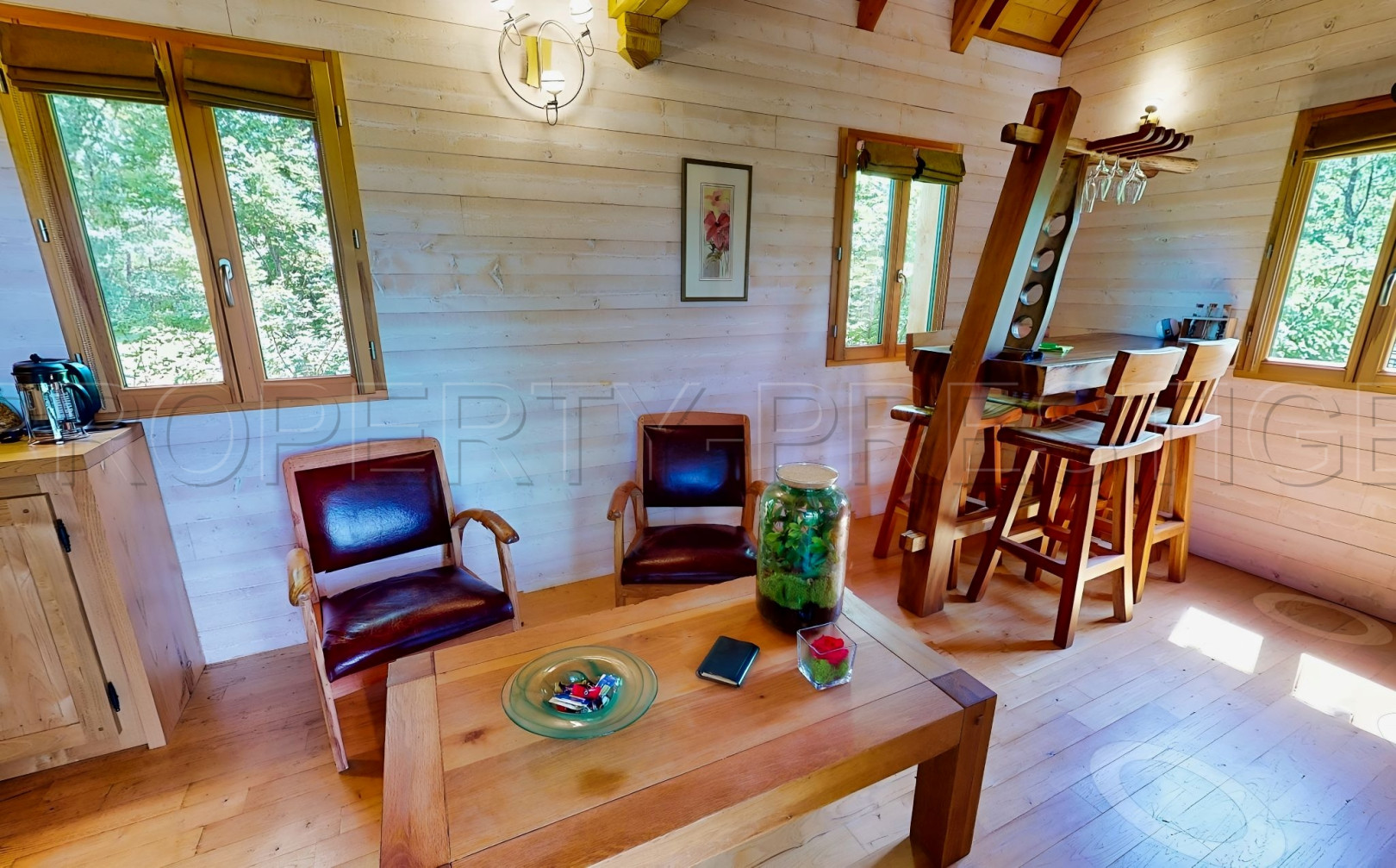 
                                                Vente
                                                 DOMAINE LUXUEUX D'HEBERGEMENTS INSOLITES EN PERIGORD