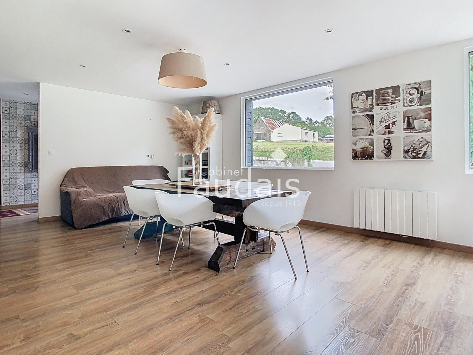 
                                                Vente
                                                 DOMJEAN, Maison en pierre de 170m2 