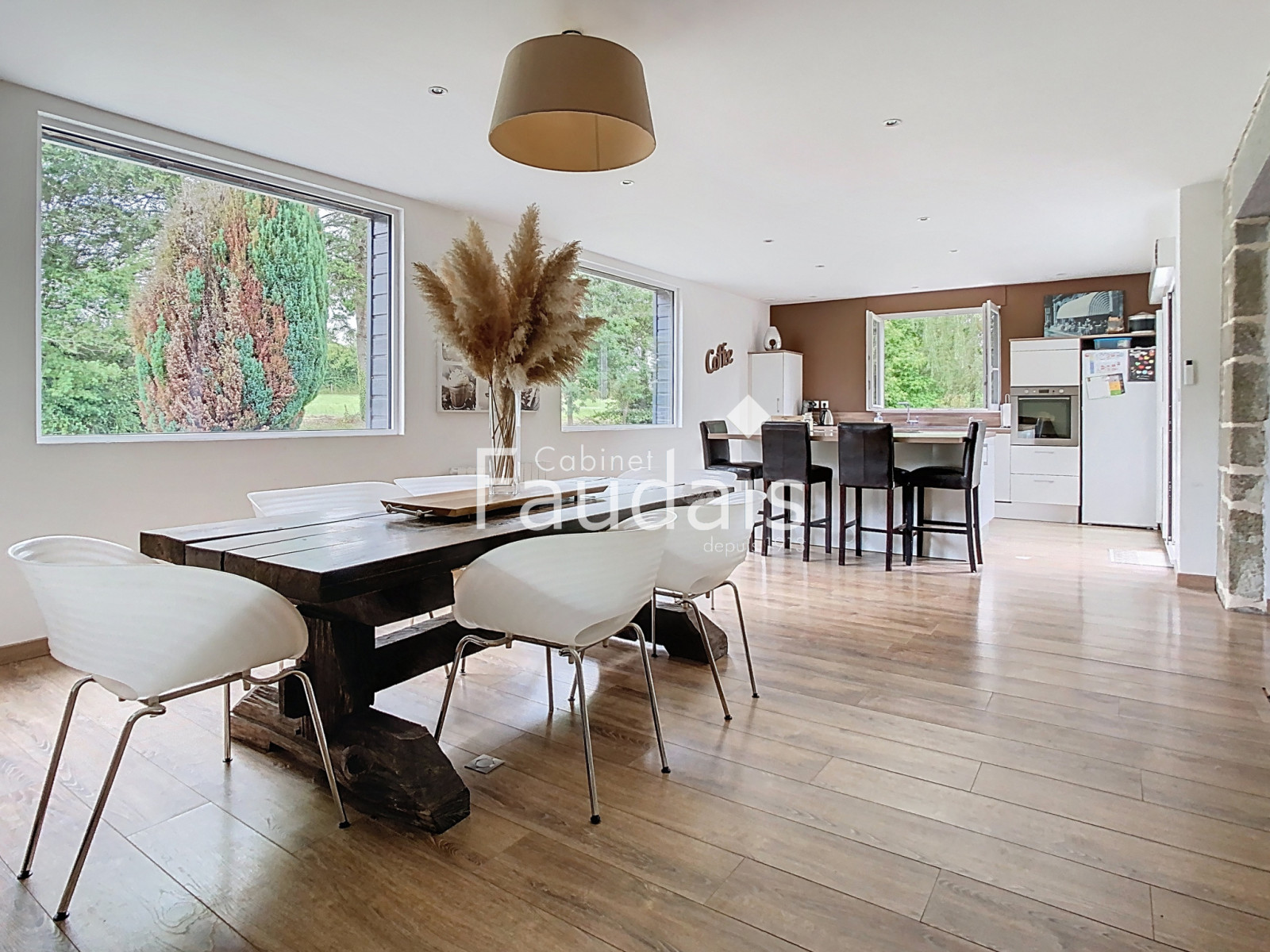 
                                                Vente
                                                 DOMJEAN, Maison en pierre de 170m2 