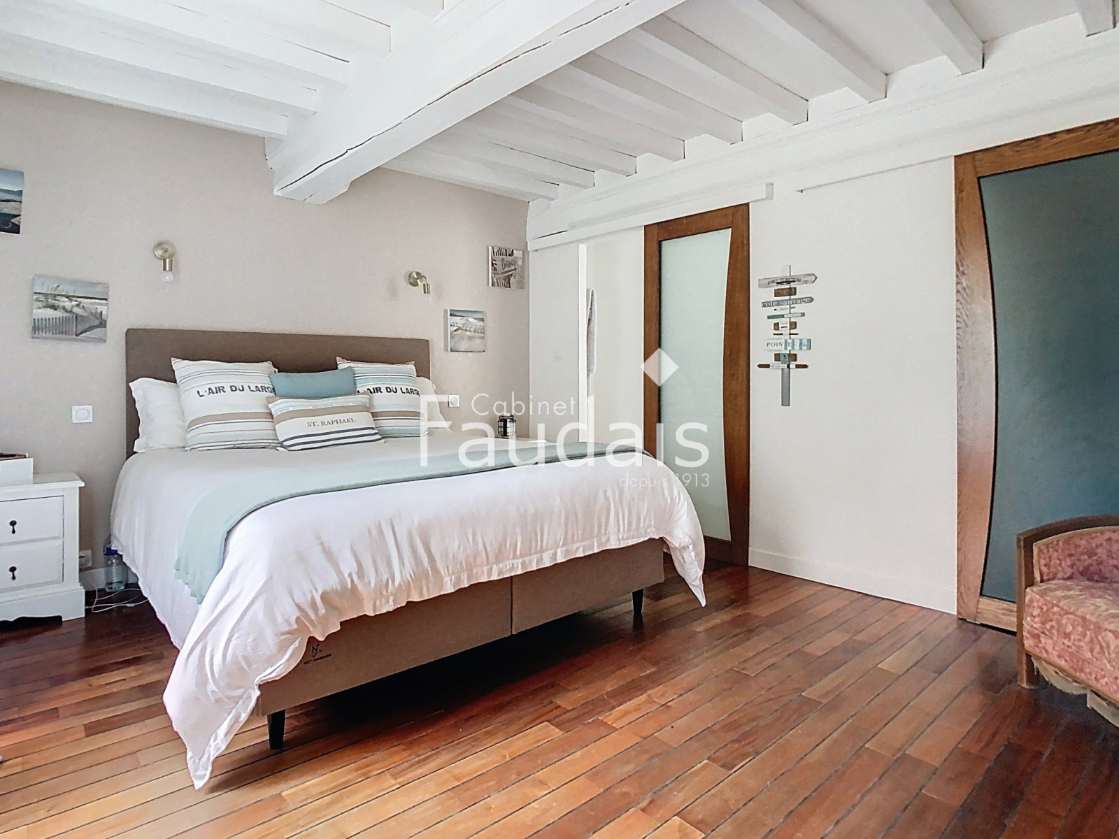 
                                                Vente
                                                 DOMJEAN, Maison en pierre de 170m2 