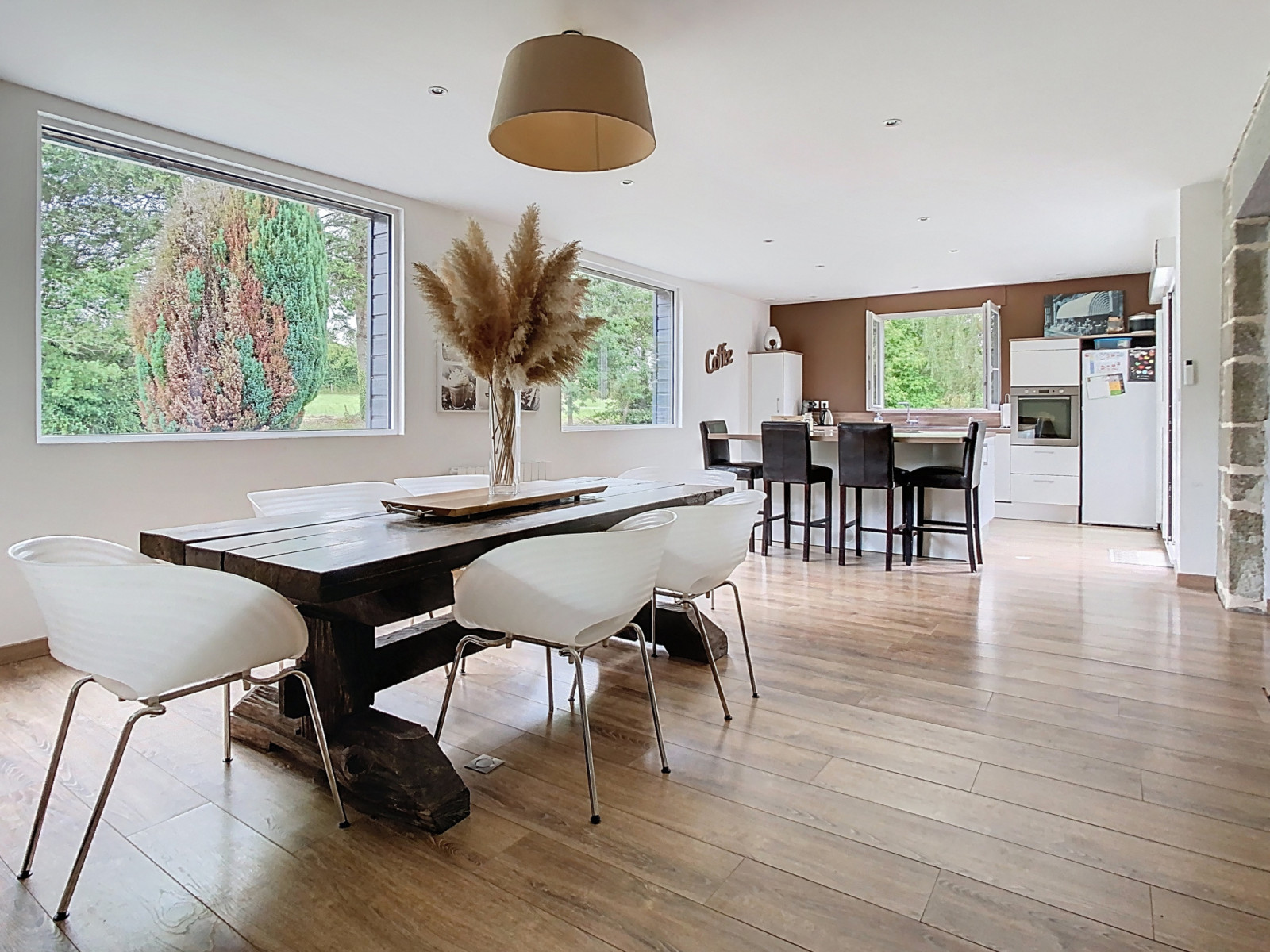 
                                                Vente
                                                 DOMJEAN, Maison en pierre de 170m2 