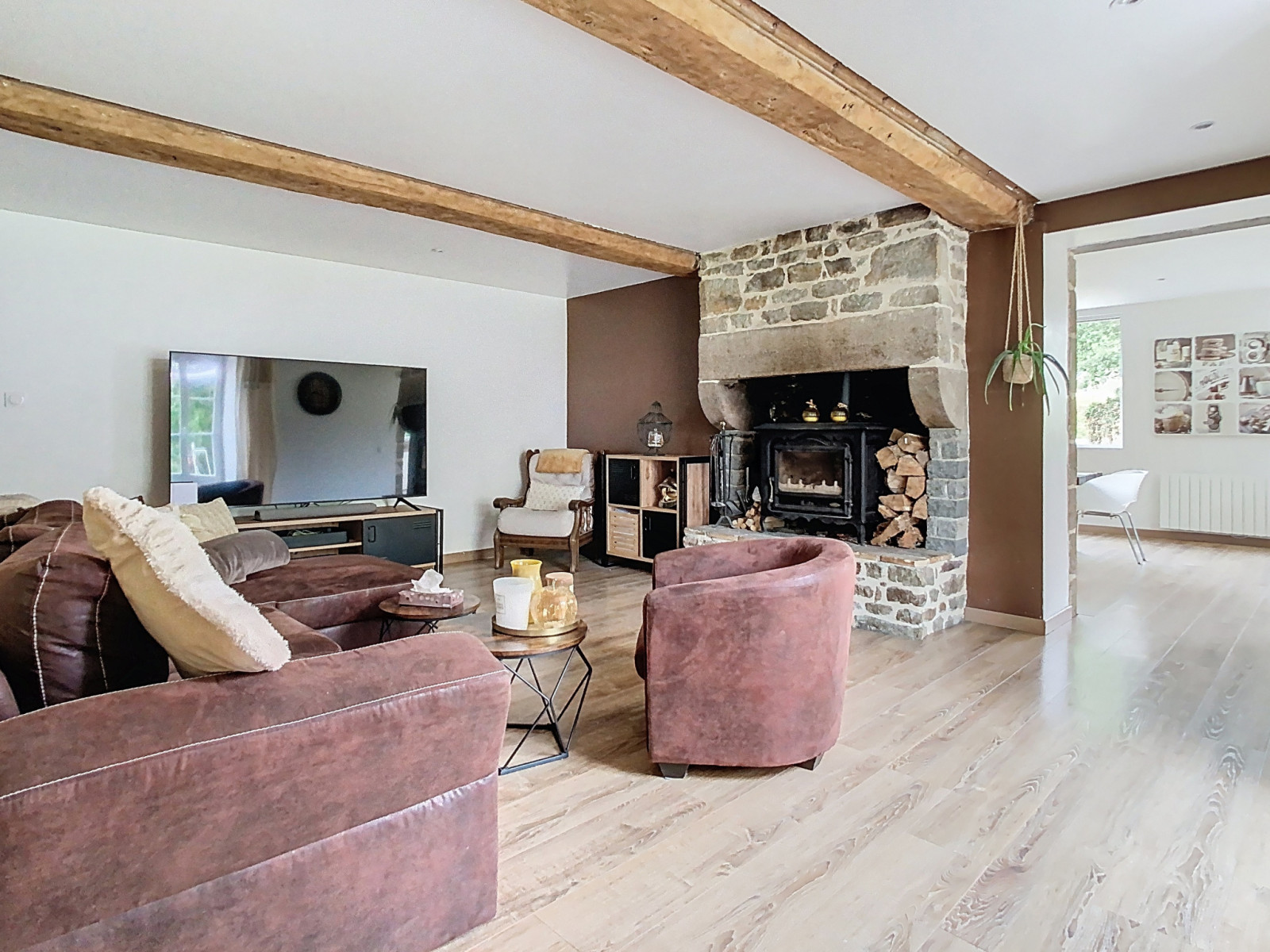 
                                                Vente
                                                 DOMJEAN, Maison en pierre de 170m2 