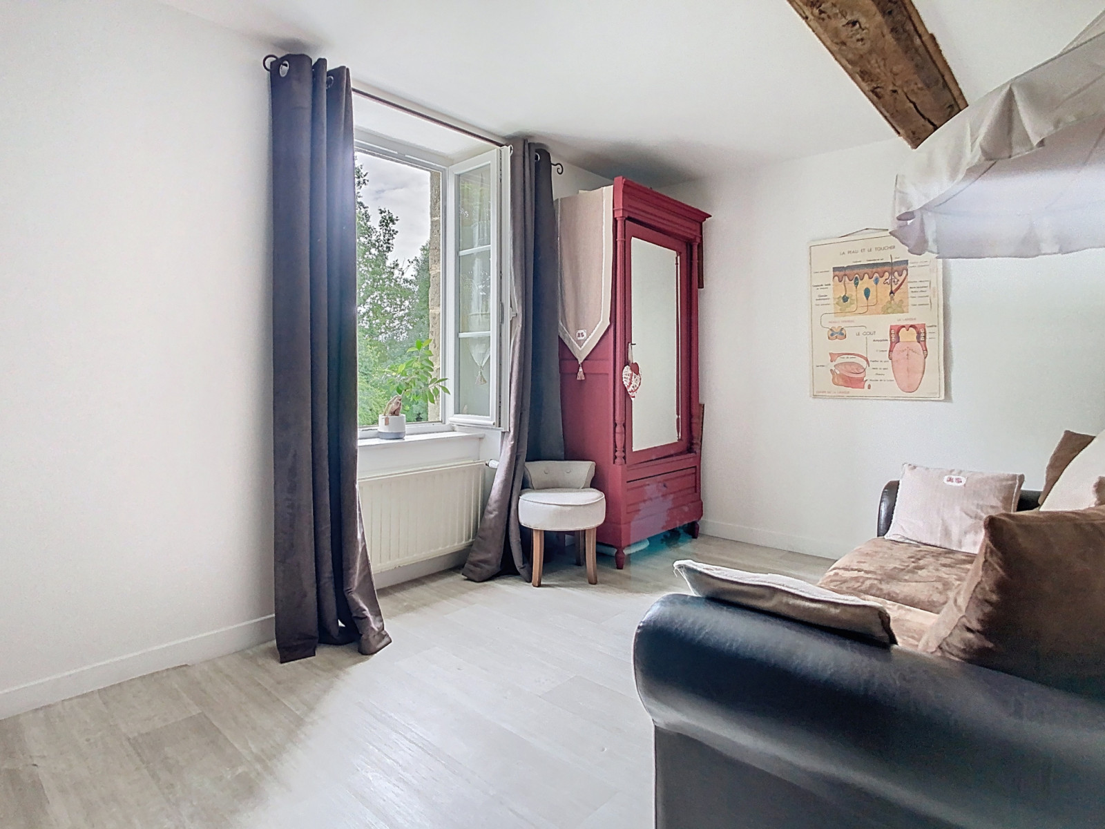 
                                                Vente
                                                 DOMJEAN, Maison en pierre de 170m2 