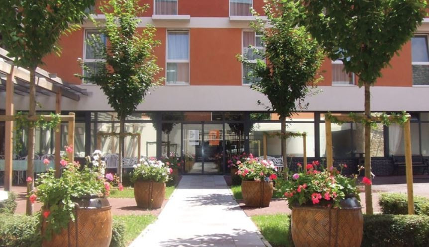 
                                                Vente
                                                 DOMUS VI Appart Type 1 Lmnp renta. 7.22 %