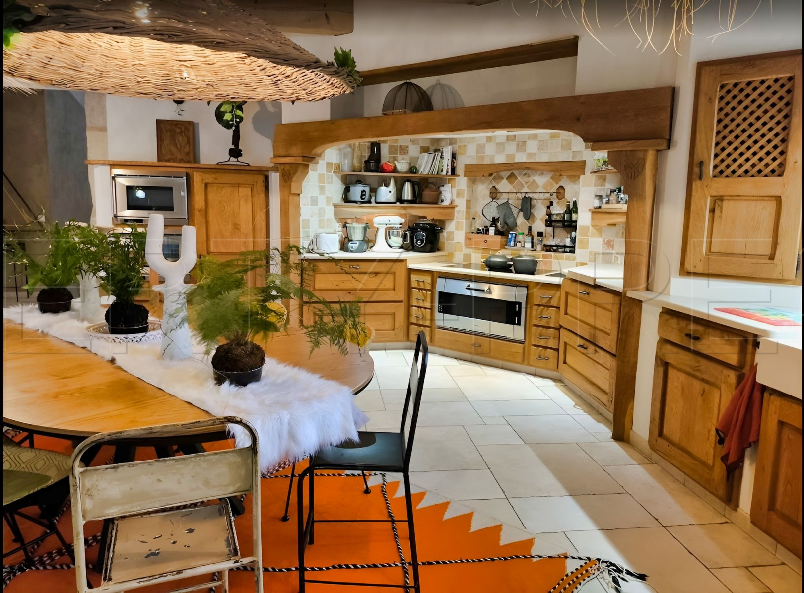 
                                                Vente
                                                 DROME PROVENCALE DOMAINE D'EXCEPTION 15 HA