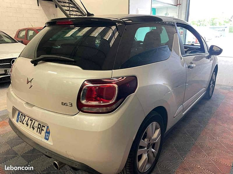 
                                                Voiture
                                                 DS 3 1.6 BlueHDi 100 1560cm3 99cv