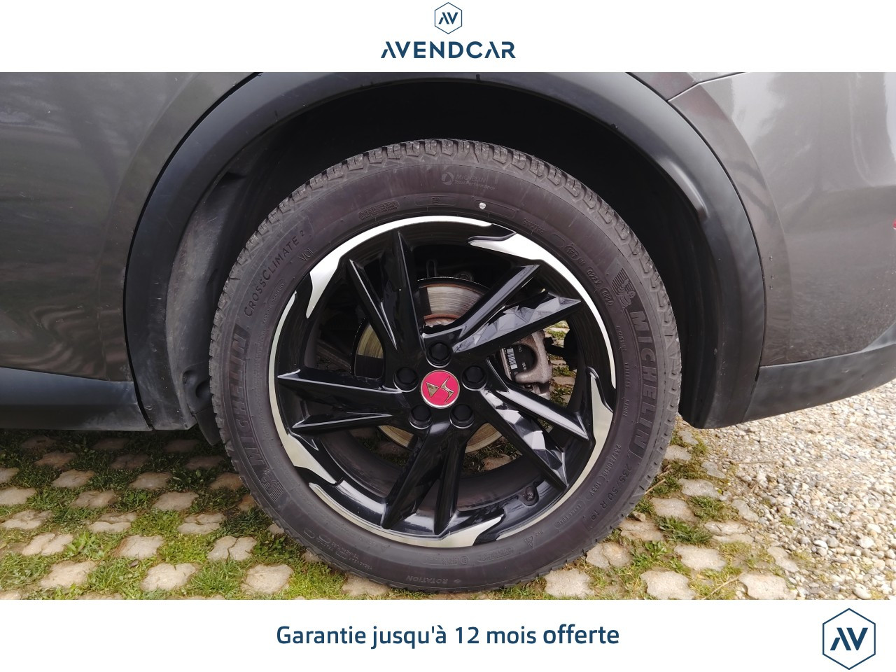 
                                                Voiture
                                                 DS 7 CROSSBACK 1.6 PURETECH 180 PERFORMANCE LINE+
