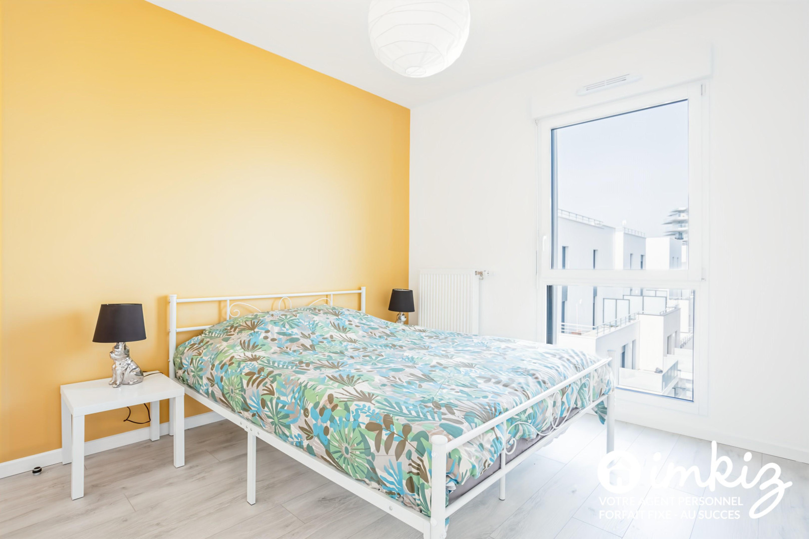 
                                                Vente
                                                 Duplex 111m2 4cha dern étag, terrasse, double park