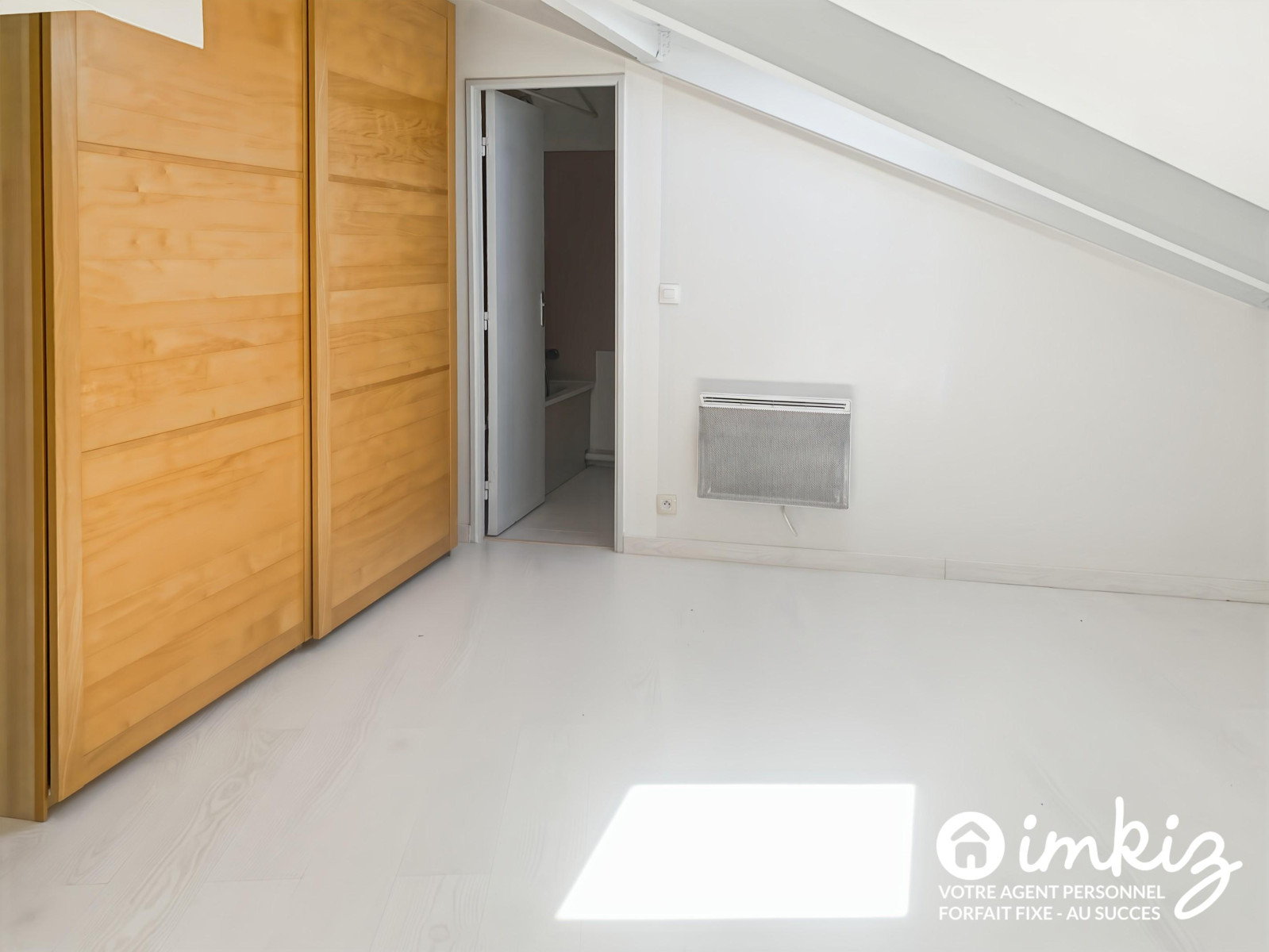 
                                                Vente
                                                 Duplex 2 pièces avec balcon, cave et parking