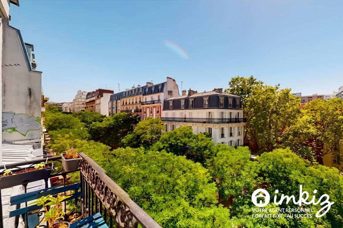 
                                                Vente
                                                 Duplex 3 pièces avec Balcon + dépendance