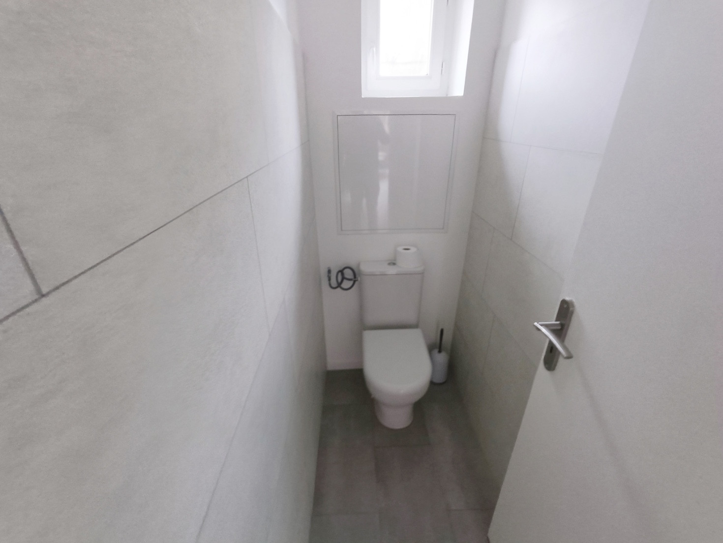 
                                                Vente
                                                 Duplex 4 chambres avec jardin