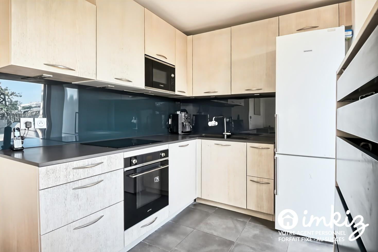 
                                                Vente
                                                 Duplex 4 pièces - Terrasses - Parking