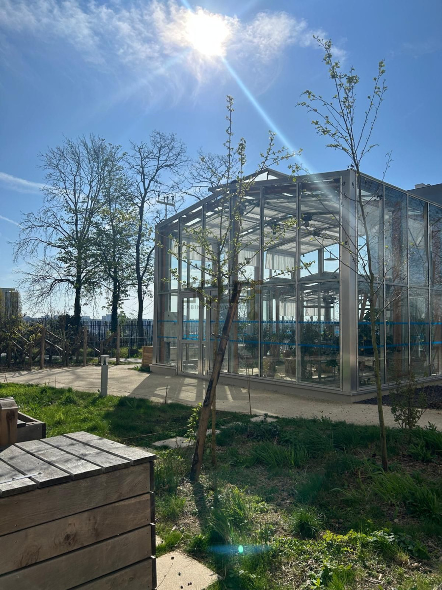 
                                                Location
                                                 Duplex - 46m² - Bagneux