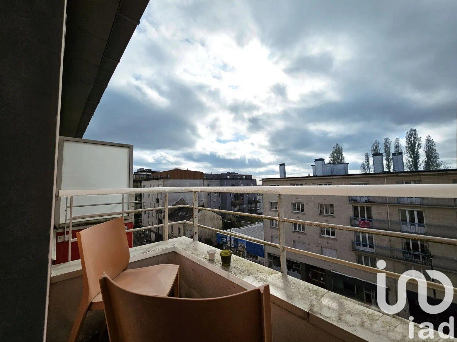 
                                                Location
                                                 Duplex 4P meublé, balcon, pking, 78m2 boutin/96m2