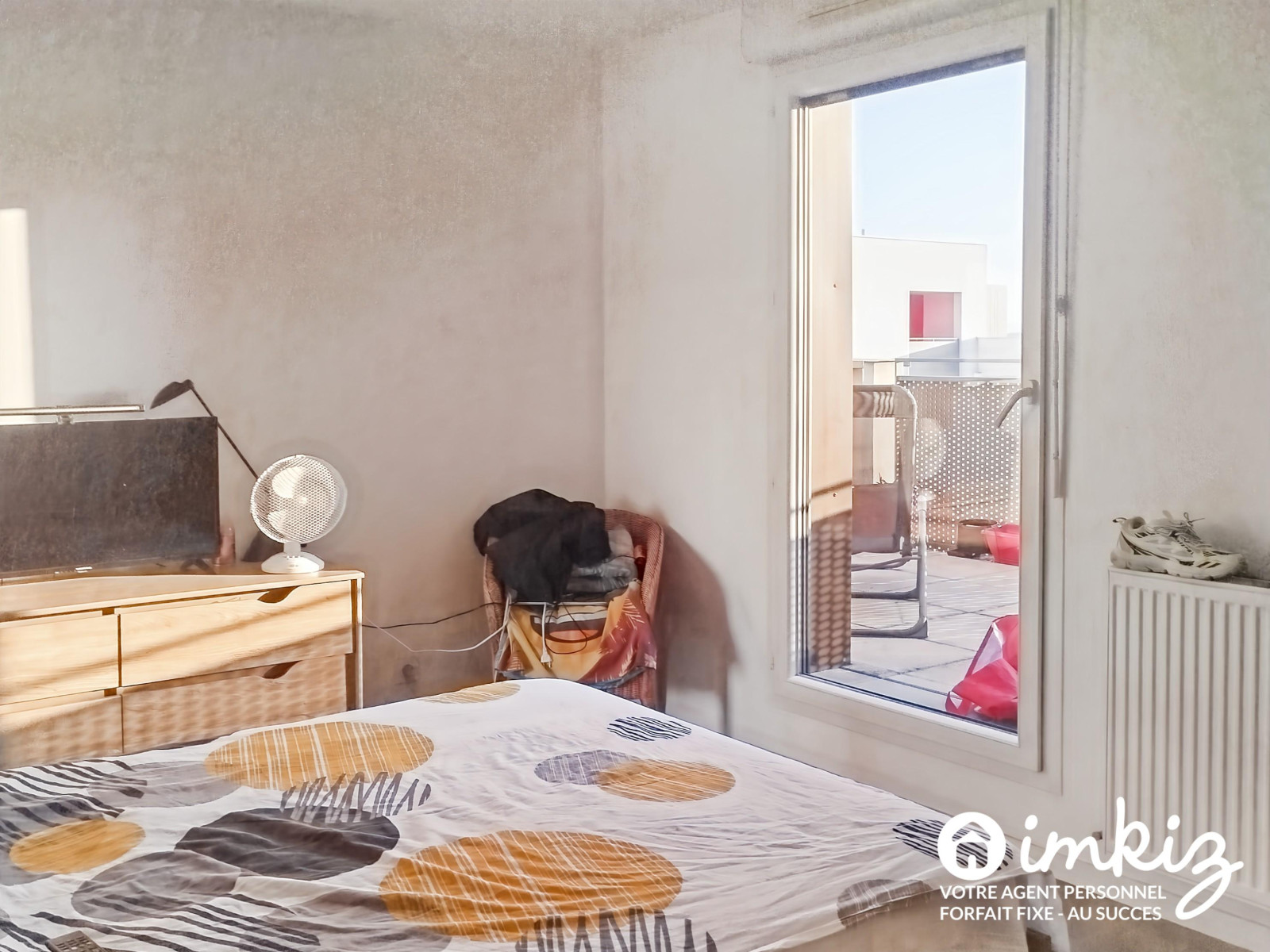 
                                                Vente
                                                 Duplex 5 pièces dernier étage avec terrasse