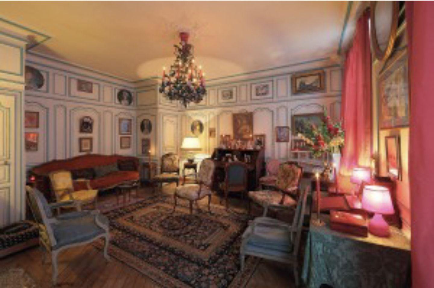 
                                                Location
                                                 Duplex 50m² bail meublé