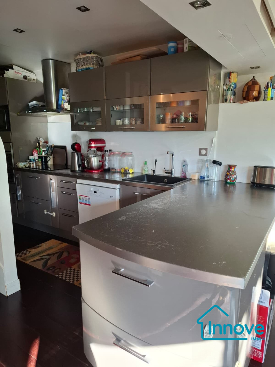 
                                                Vente
                                                 Duplex avec Rooftop et vue d'exception