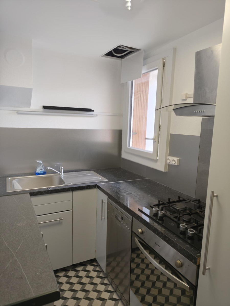 
                                                Location
                                                 Duplex avec terrasse