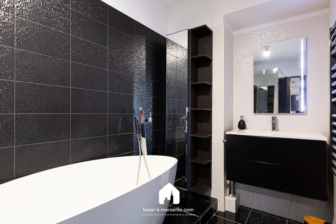 
                                                Location
                                                 Duplex Borely