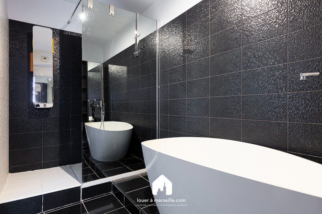 
                                                Location
                                                 Duplex Borely