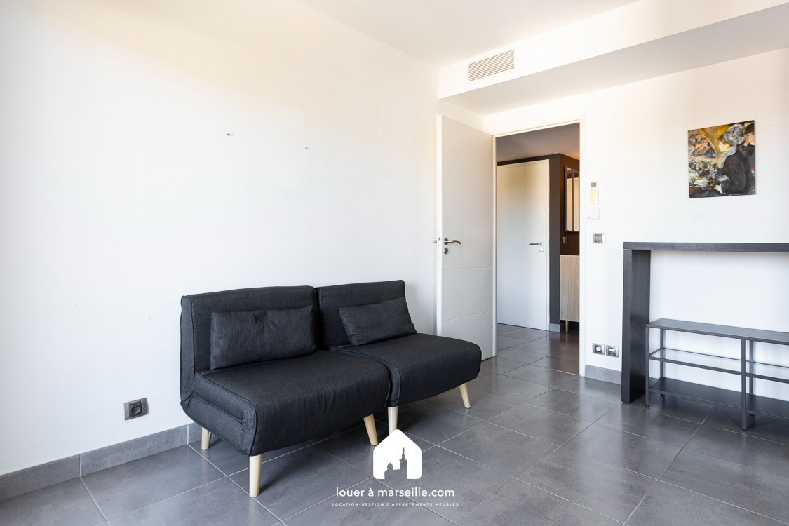 
                                                Location
                                                 Duplex Borely