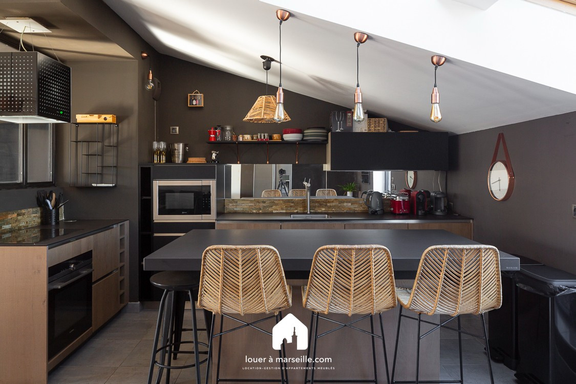 
                                                Location
                                                 Duplex Borely