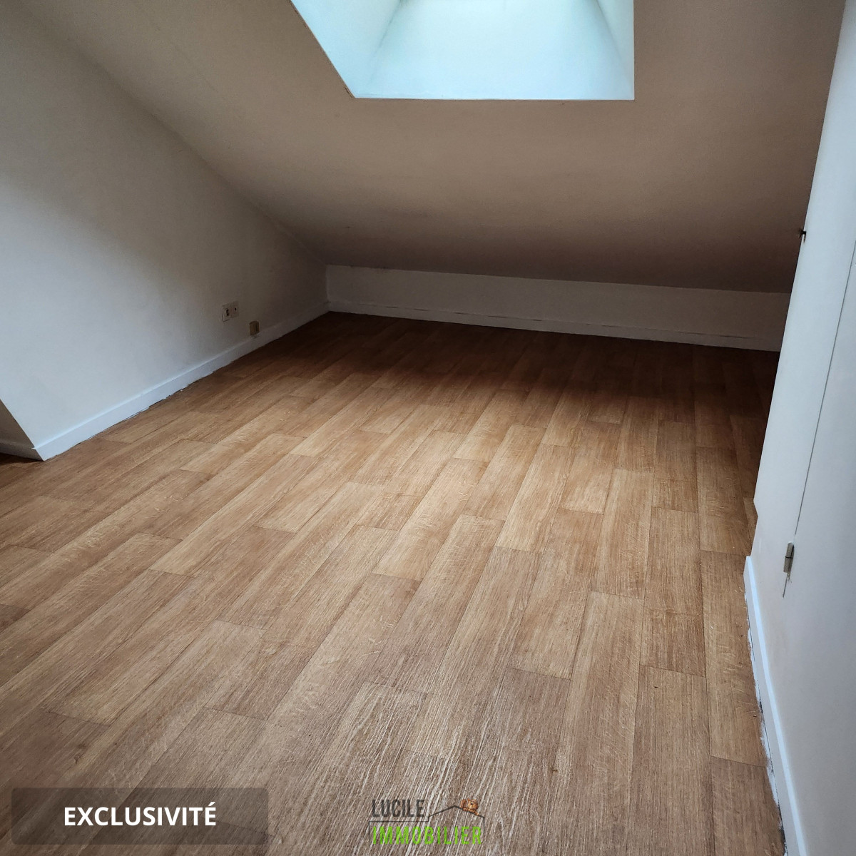 
                                                Location
                                                 duplex centre ville