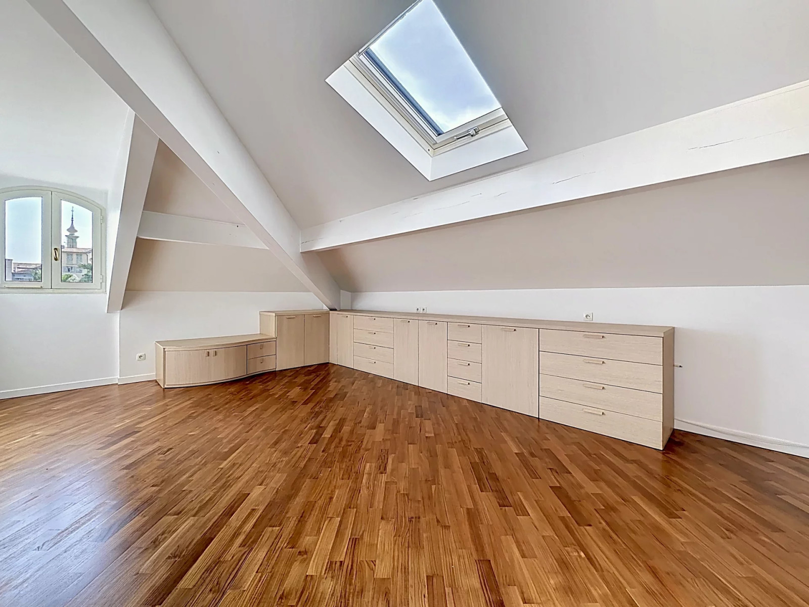 
                                                Vente
                                                 Duplex d’Exception à Cimiez