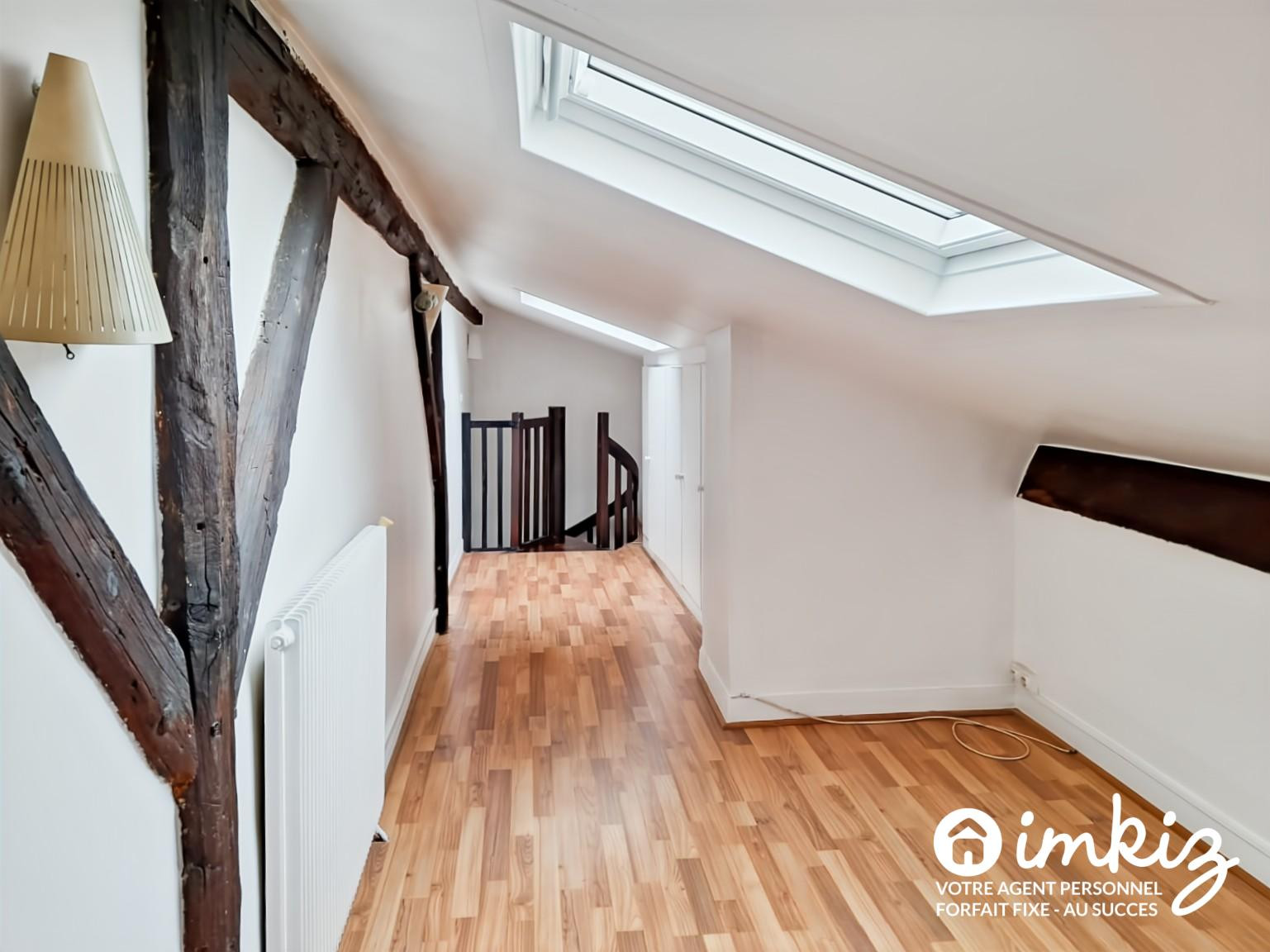 
                                                Vente
                                                 Duplex de caractère à transformer Paris 12ème