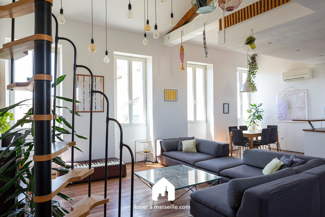 
                                                Vente
                                                 DUPLEX DE LA PLAINE