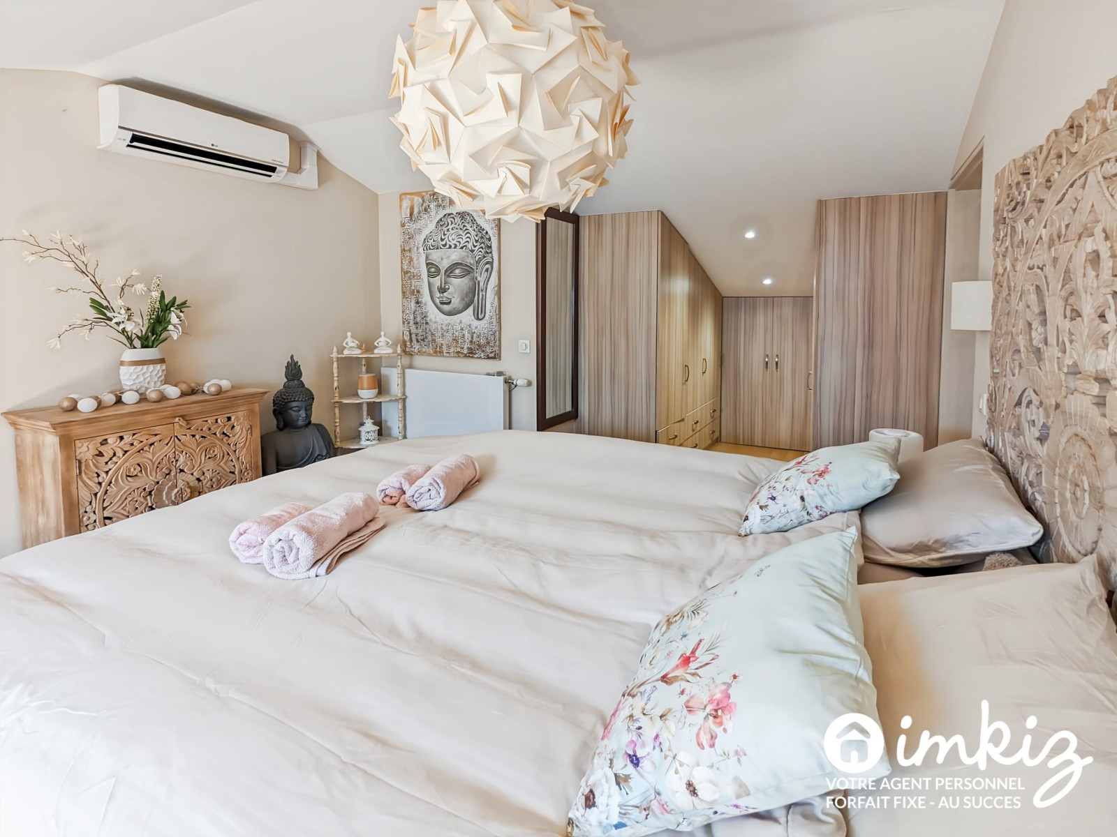 
                                                Vente
                                                 Duplex d'exception au pied du métro