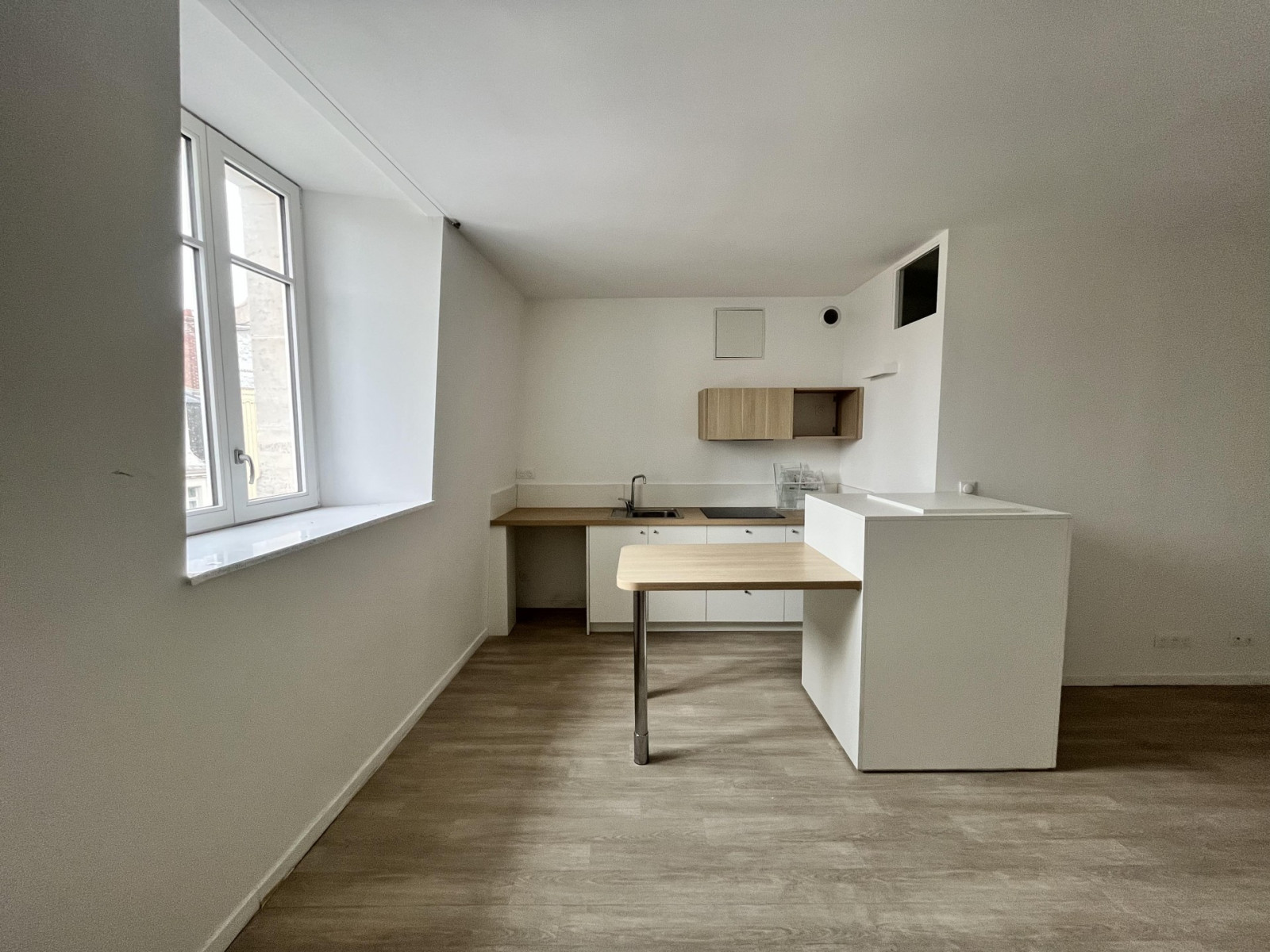 
                                                Location
                                                 Duplex en coeur de ville