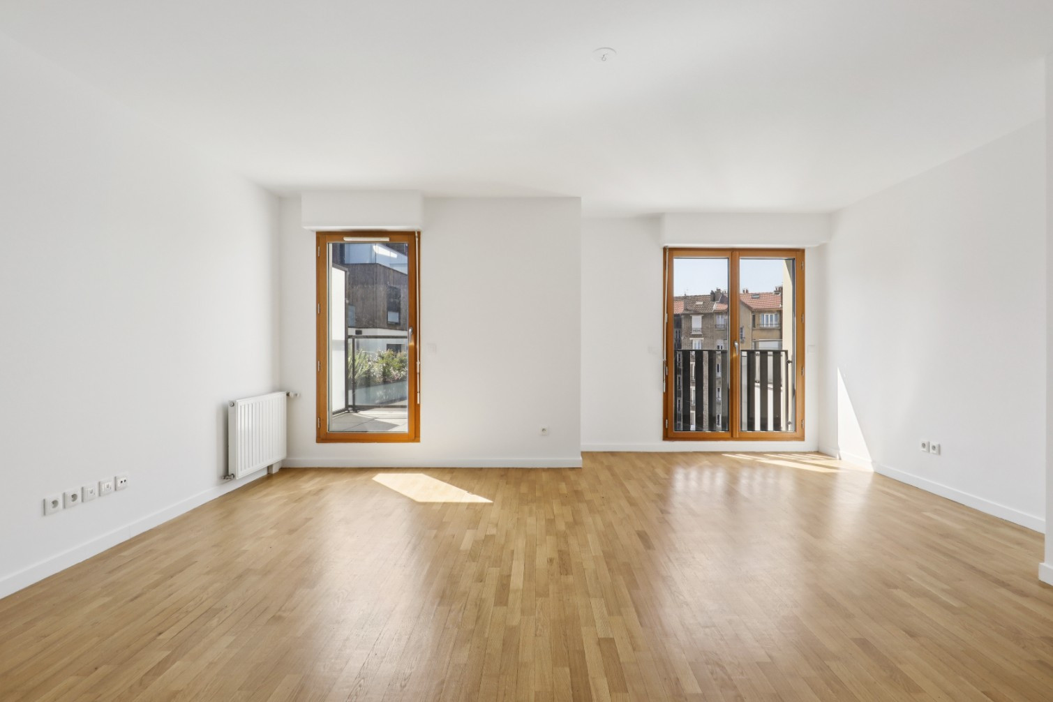 
                                                Vente
                                                 Duplex familial au dernier étage avec terrasses !